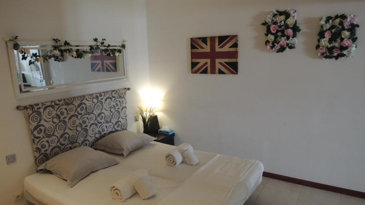 Acci Cannes Marina Екстериор снимка